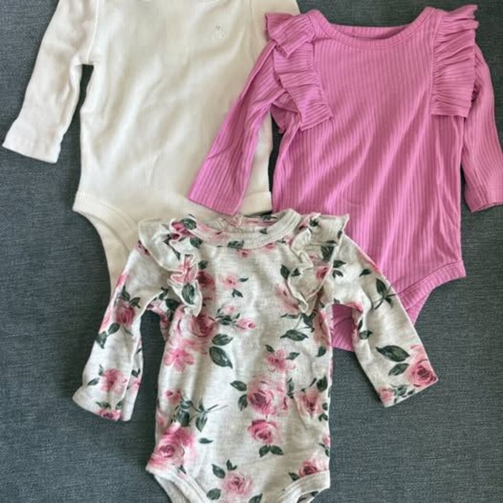 Long Sleeve Bodysuits 0-3M